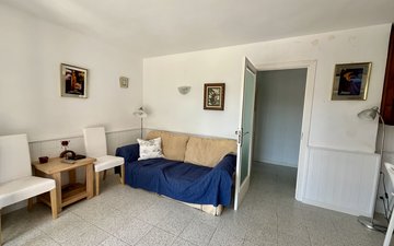 Property slide 4