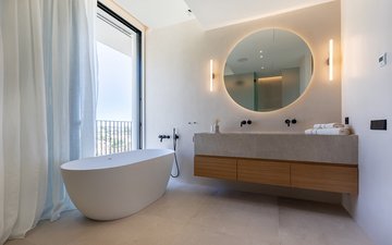 Property slide 24