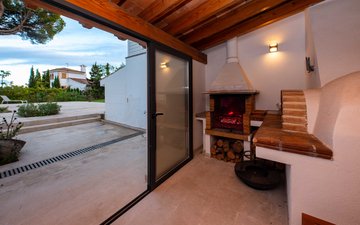 Property slide 34