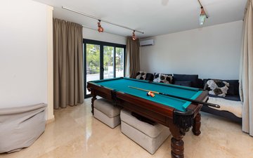 Property slide 31