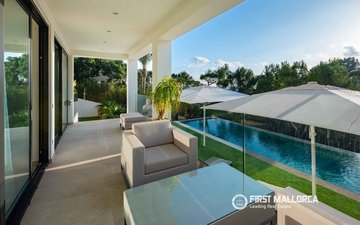 Property slide 28