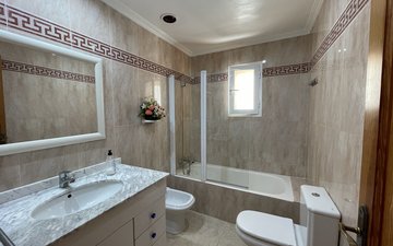 Property slide 20