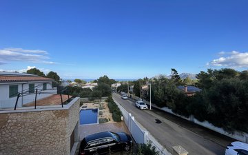 Property slide 6