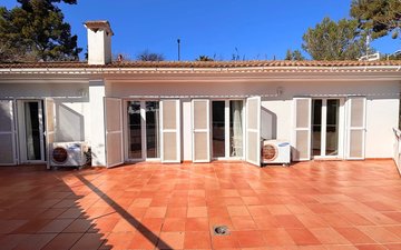 Property slide 19