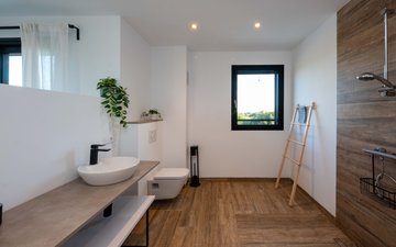 Property slide 22