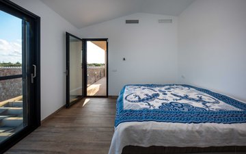Property slide 24