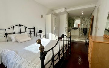 Property slide 4