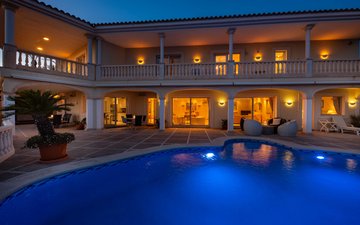 Property slide 31