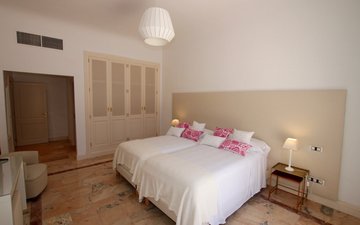 Property slide 22