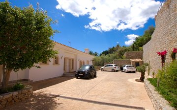Property slide 39