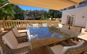 Property slide 35