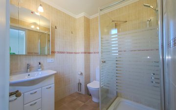 Property slide 17
