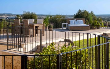 Property slide 40