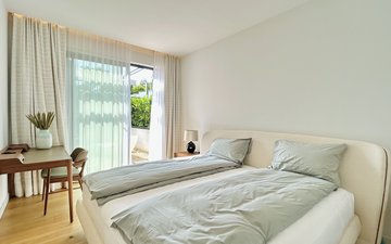 Property slide 10