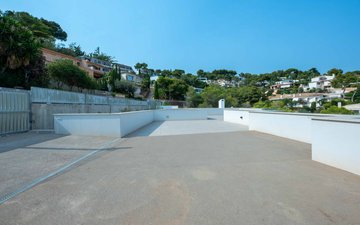 Property slide 20