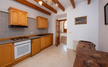 Property slide 18