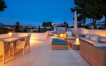 Property slide 25