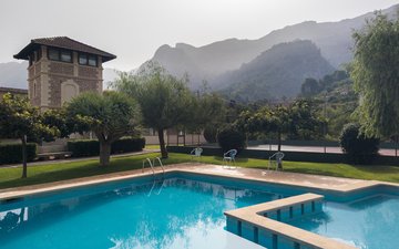 Property slide 15
