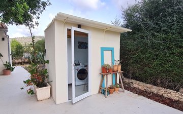 Property slide 10