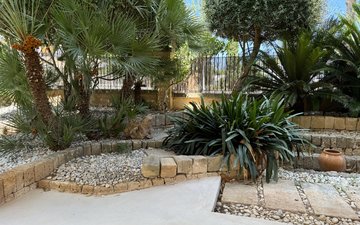 Property slide 27