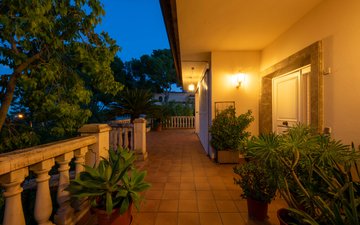 Property slide 28