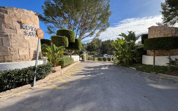 Property slide 21