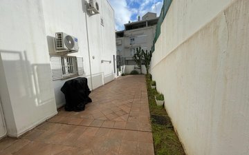 Property slide 10