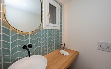 Property slide 21