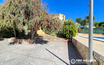 Property slide 33