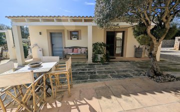 Property slide 31
