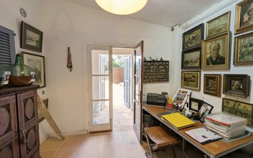 Property slide 33