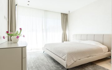 Property slide 10