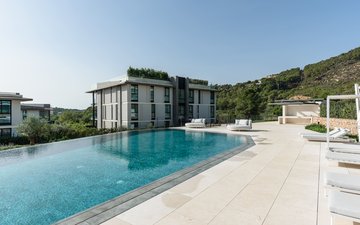 Property slide 25