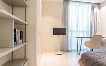 Property slide 17