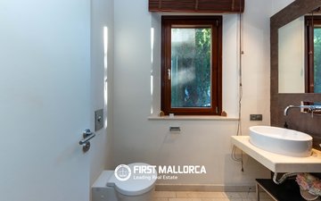 Property slide 25