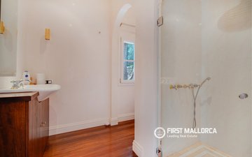 Property slide 34