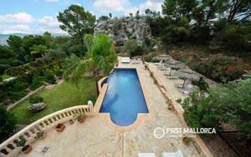 Property slide 25