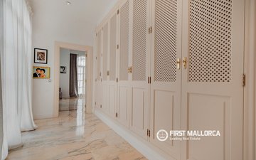 Property slide 18