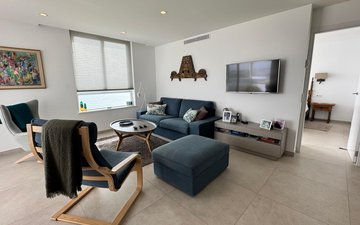 Property slide 15