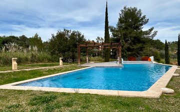 Property slide 15