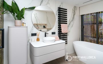 Property slide 22