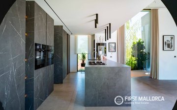 Property slide 18