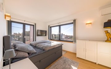 Property slide 15
