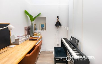 Property slide 20