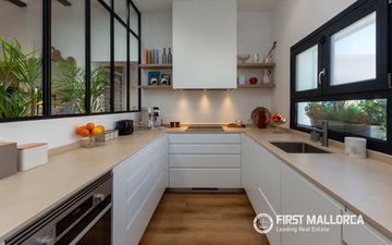 Property slide 7