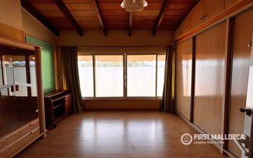 Property slide 18