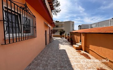 Property slide 8