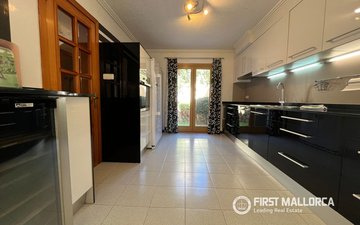 Property slide 14
