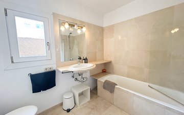 Property slide 20
