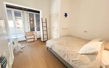 Property slide 15